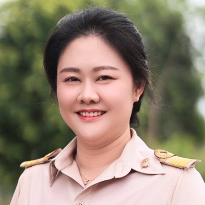 นางนภฉัฐ  เพ็ชรภา